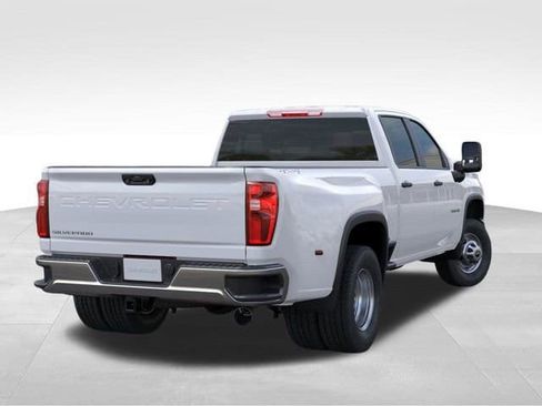 New 2026 Chevrolet Silverado 3500 W/T AWD/4WD image 4