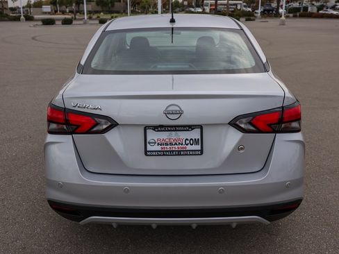 New 2025 Nissan Versa S image 5