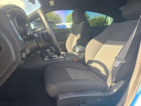 Used 2023 Dodge Charger SXT w/ Blacktop Package RWD image 6