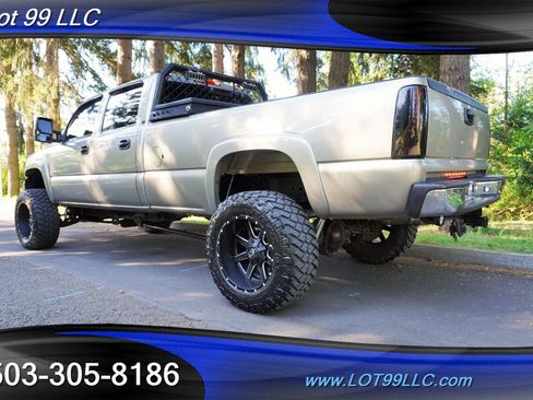 Used 2002 Chevrolet Silverado 2500 LT w/ Off-Road Skid Plate Pkg AWD/4WD image 11