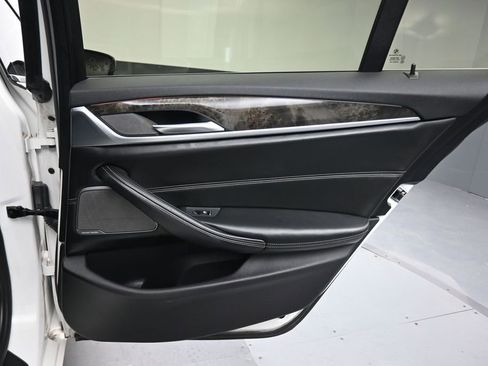 Used 2018 BMW 540i xDrive AWD/4WD image 36