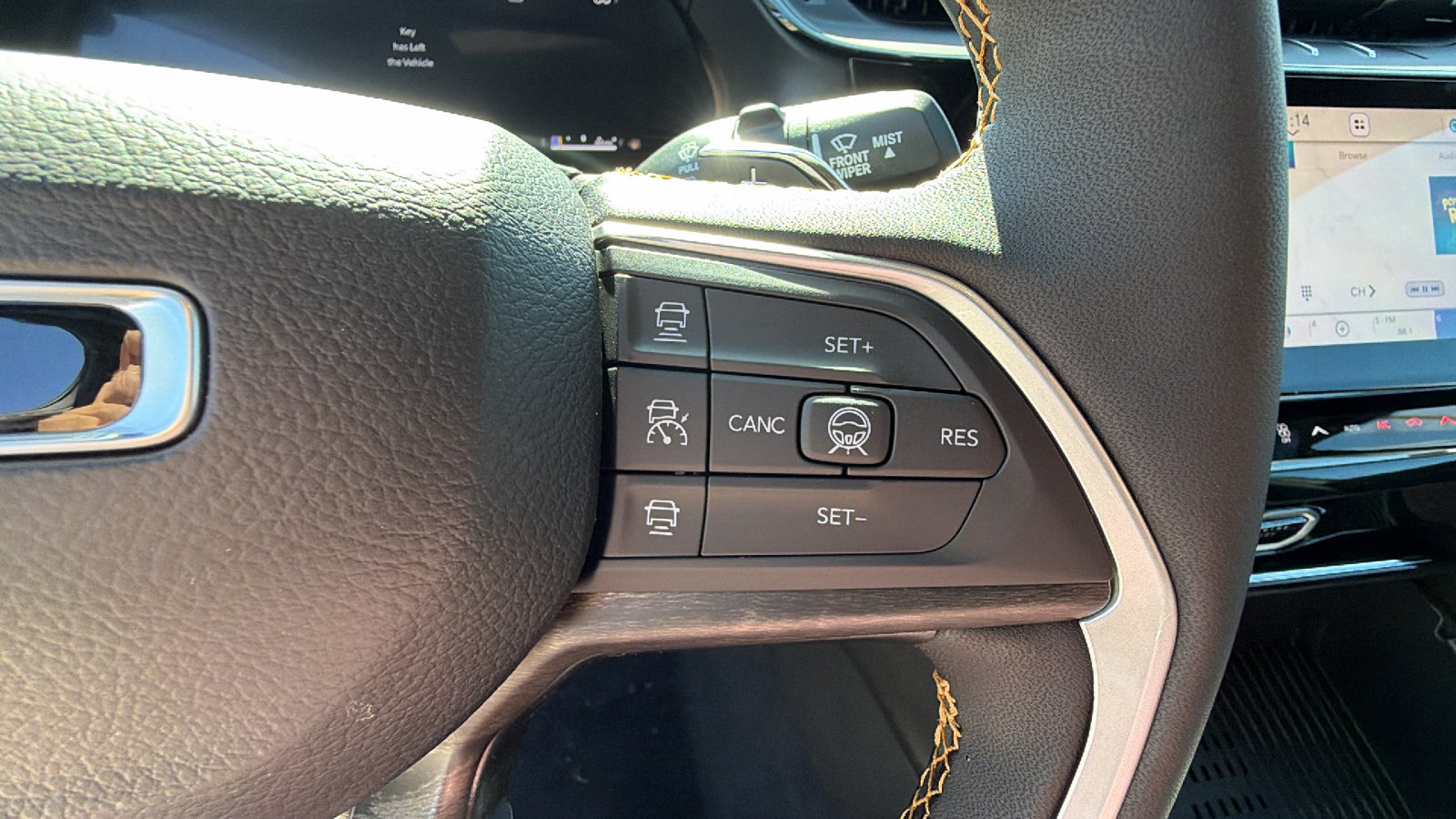 New 2026 Jeep Grand Cherokee Limited AWD/4WD image 24