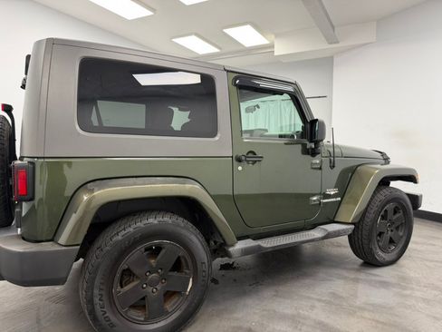 Used 2009 Jeep Wrangler Sahara AWD/4WD image 17