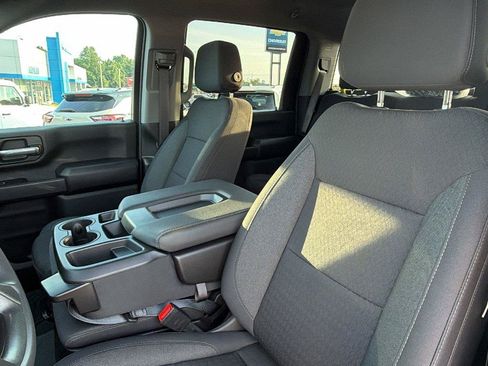 New 2026 Chevrolet Silverado 2500 Custom w/ Custom Value Package AWD/4WD image 16