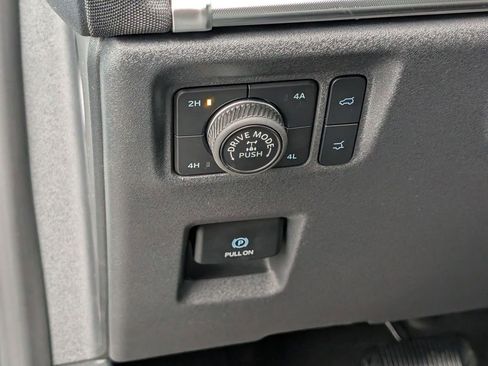 New 2026 Ford Expedition Tremor AWD/4WD image 42
