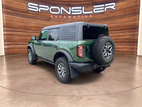 Used 2022 Ford Bronco Badlands AWD/4WD image 3