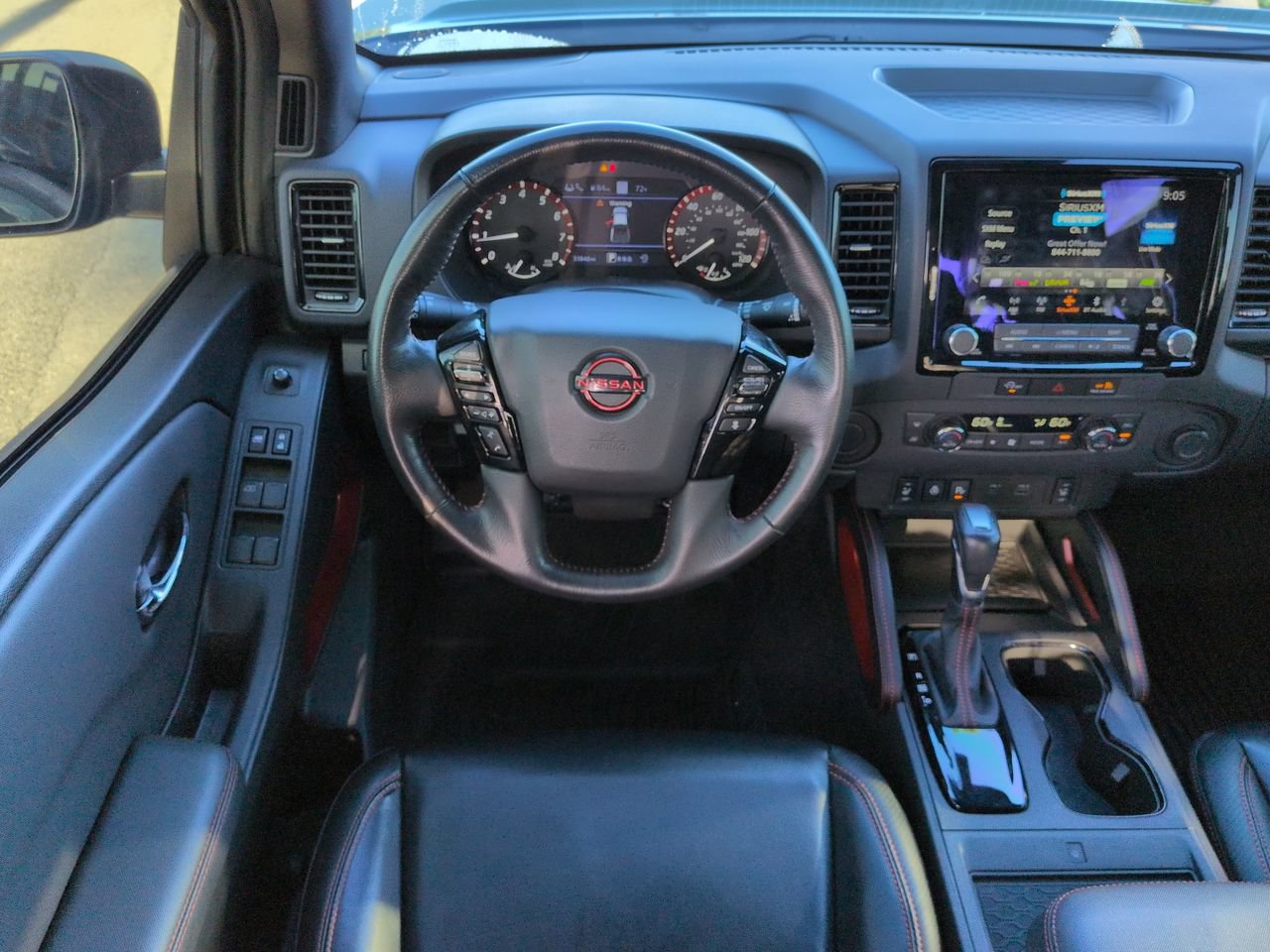 Used 2024 Nissan Frontier Pro-X w/ Pro Premium Package RWD image 15