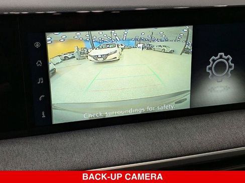 Certified 2025 Nissan Kicks SV w/ SV Premium Package AWD/4WD image 26
