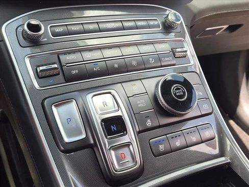 Used 2022 Hyundai Santa Fe Calligraphy FWD image 13