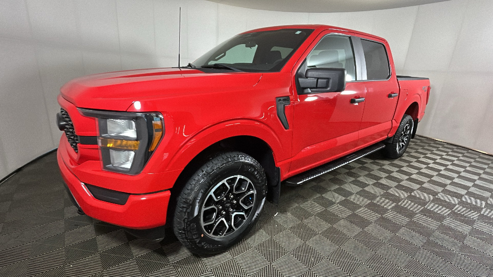 Used 2023 Ford F150 XL w/ Trailer Tow Package AWD/4WD image 7