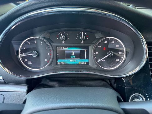 Used 2018 Buick Encore Preferred FWD image 27