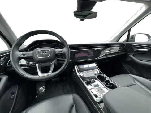 Used 2023 Audi Q7 2.0T Premium w/ Convenience Package AWD/4WD image 35