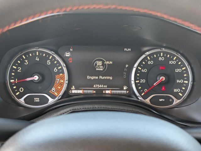 Used 2023 Jeep Renegade Trailhawk AWD/4WD image 25
