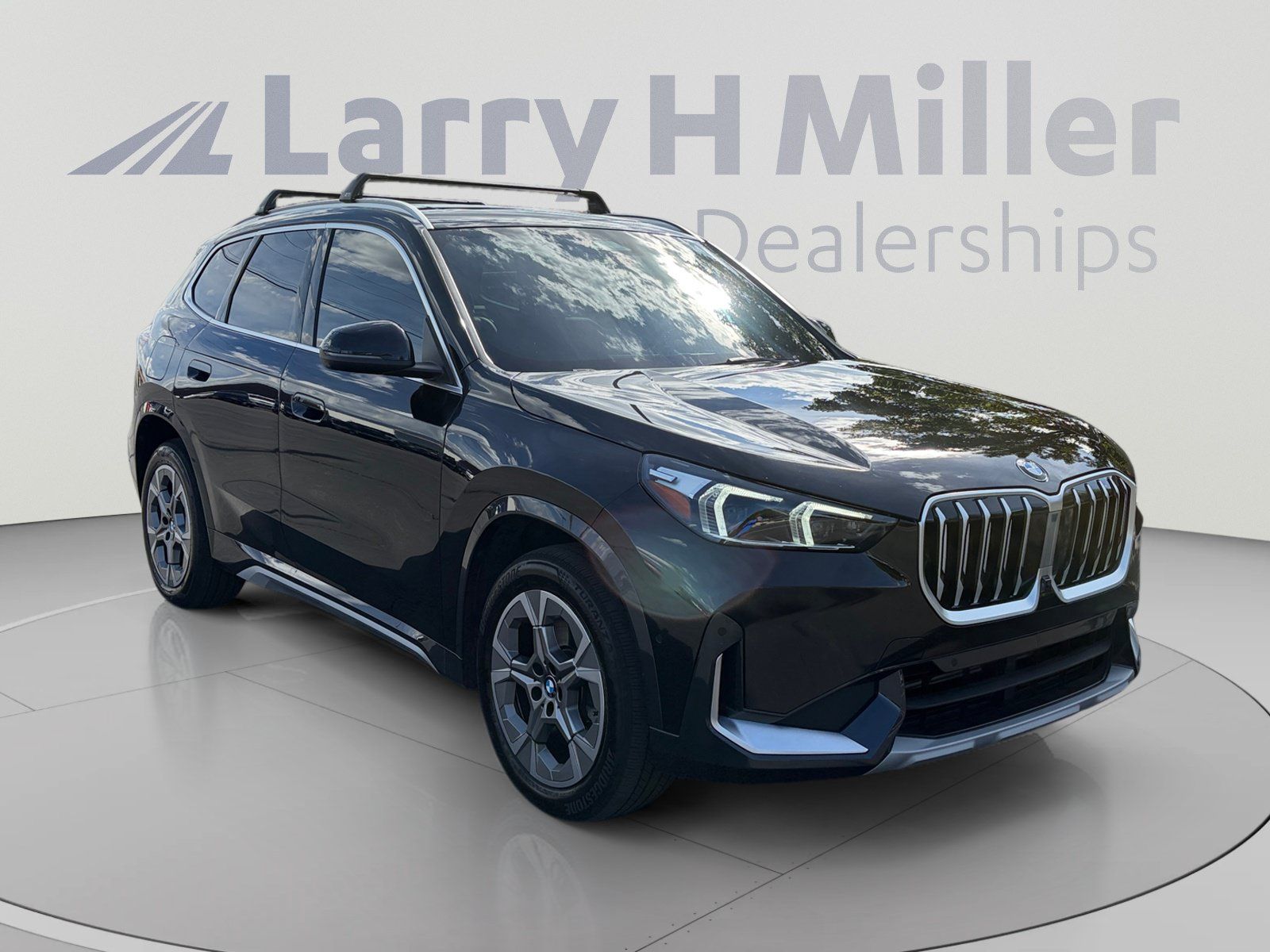 Used 2025 BMW X1 xDrive28i w/ Technology Package AWD/4WD image 7