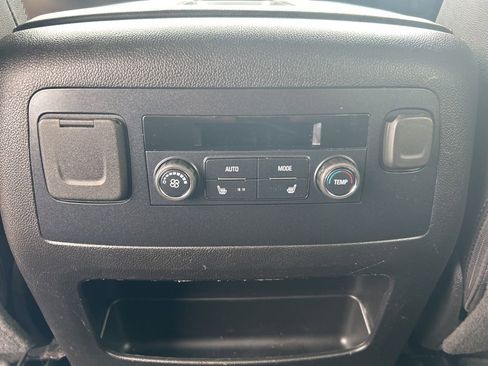 Used 2018 Chevrolet Tahoe Premier w/ RST 6.2L Performance Edition AWD/4WD image 13