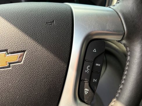 Used 2017 Chevrolet Traverse LT w/ Style and Technology Package AWD/4WD image 14