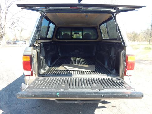 Used 1999 Ford Ranger 2WD SuperCab image 9