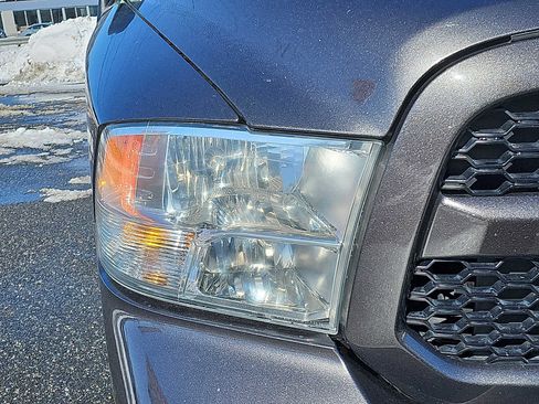 Used 2016 RAM 1500 Express image 9