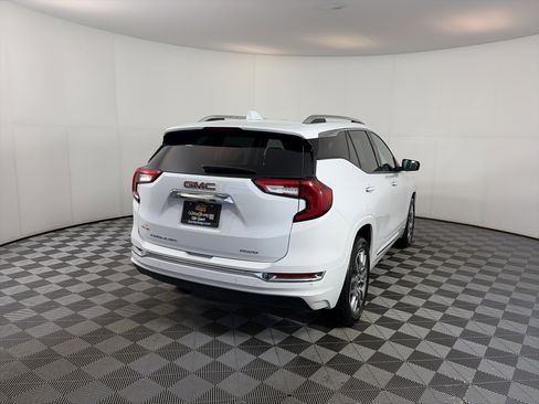 Certified 2022 GMC Terrain Denali w/ LPO, Floor Liner Package image 10