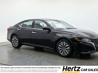 Used 2025 Nissan Altima 2.5 SV