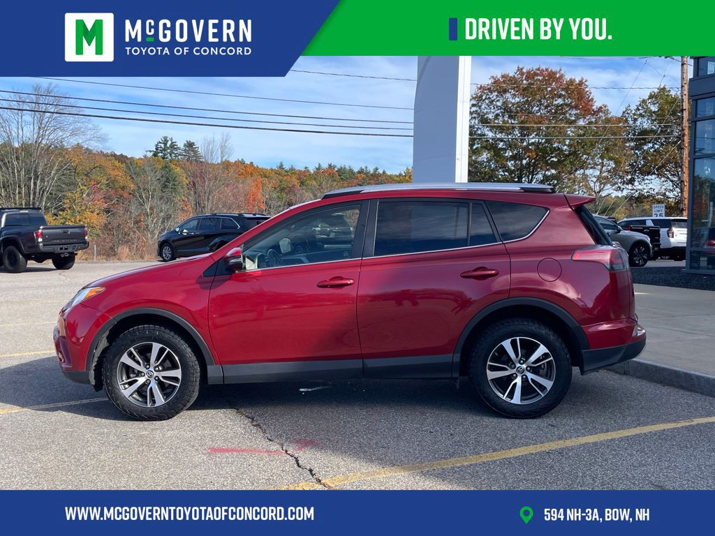 Used 2016 Toyota RAV4 XLE AWD/4WD image 2
