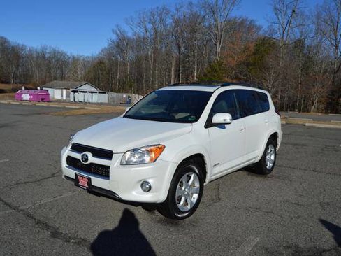 Used 2012 Toyota RAV4 Limited image 55