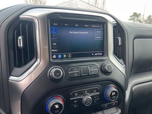 Used 2019 Chevrolet Silverado 1500 LT Trail Boss w/ Convenience Package image 20