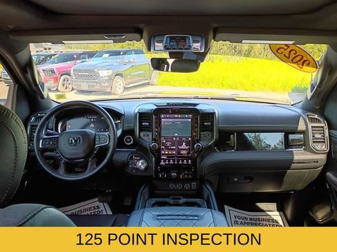 Used 2025 RAM 1500 Limited w/ Trailer Tow Group AWD/4WD image 10