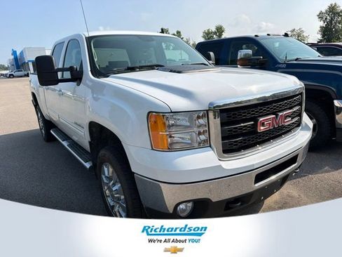 Used 2011 GMC Sierra 2500 SLT w/ SLT Convenience Package AWD/4WD image 1