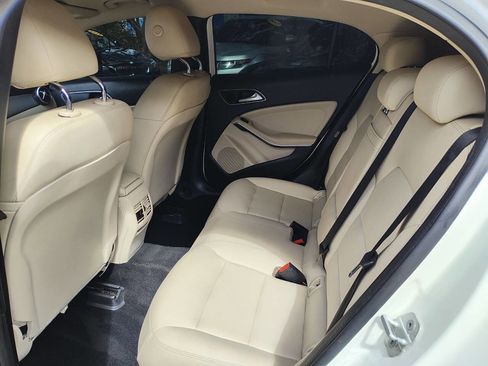 Used 2016 Mercedes-Benz GLA 250 w/ Driver Assistance Package image 23