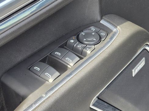 Used 2024 GMC Sierra 2500 SLT w/ Texas SLT Premium Package AWD/4WD image 22