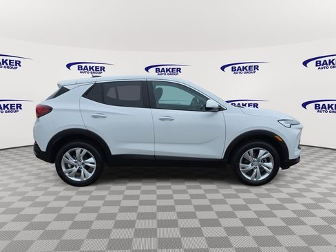 New 2026 Buick Encore GX Preferred w/ Comfort Package AWD/4WD image 4