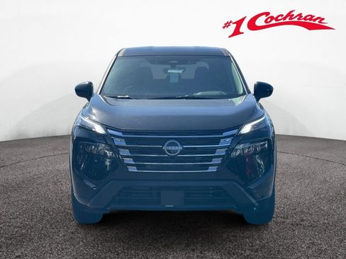 Used 2026 Nissan Rogue SV AWD/4WD image 2