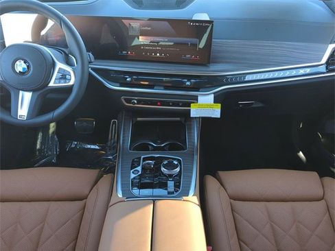 New 2026 BMW X7 xDrive40i w/ M Sport Package image 14