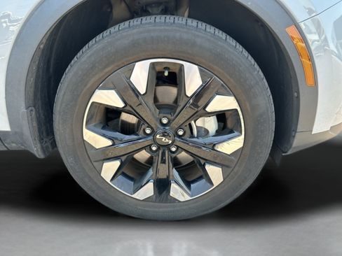 Used 2024 Kia Sportage X-Line w/ X-Line Premium Package AWD/4WD image 30