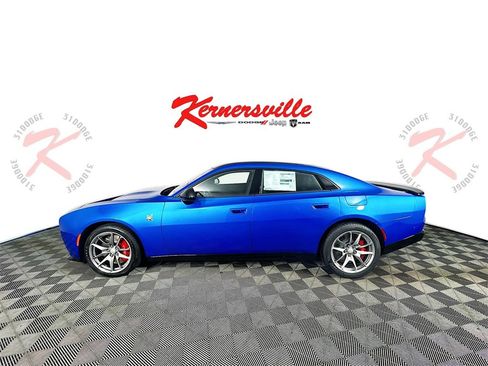 New 2026 Dodge Charger Daytona Scat Pack w/ Track Package image 4