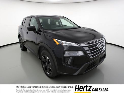 Used 2025 Nissan Rogue SV image 1