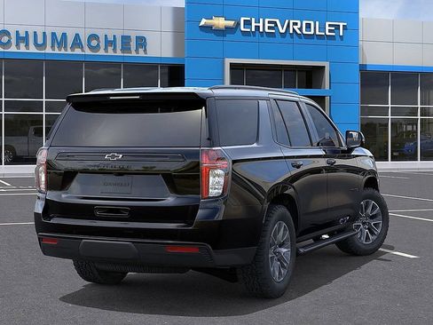 Used 2023 Chevrolet Tahoe Z71 w/ Luxury Package AWD/4WD image 4