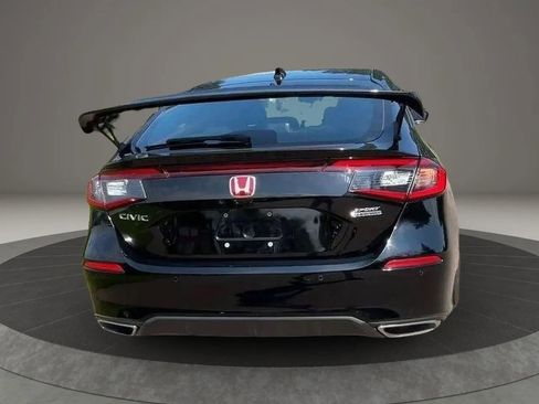Used 2022 Honda Civic Sport Touring image 4
