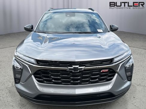 New 2026 Chevrolet Trax RS w/ Driver Confidence Package image 7