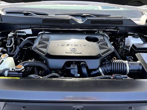 Certified 2025 INFINITI QX80 Sensory AWD/4WD image 15