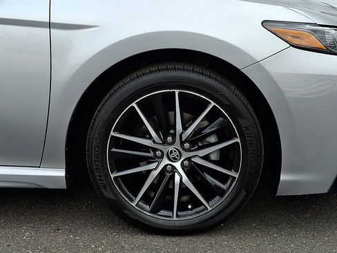 Certified 2022 Toyota Camry SE AWD/4WD image 8