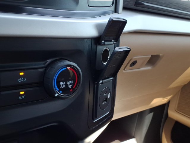 Used 2022 Ford F150 XLT RWD image 13