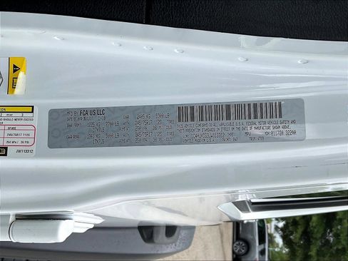 Used 2018 Jeep Wrangler Unlimited Sport S AWD/4WD image 21