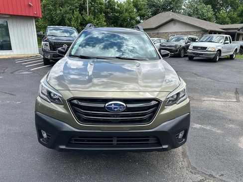 Used 2021 Subaru Outback Onyx Edition XT AWD/4WD image 2