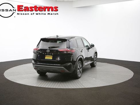 Used 2022 Nissan Rogue SV AWD/4WD image 33