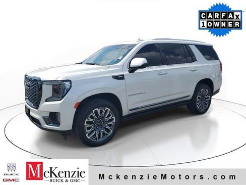 Used 2023 GMC Yukon Denali Ultimate AWD/4WD image 2