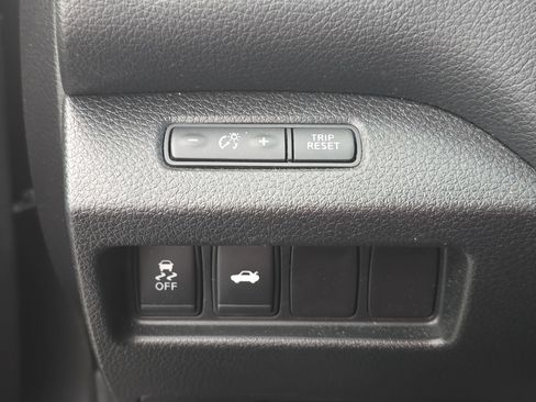 Used 2015 Nissan Altima 2.5 S w/ Power Driver Seat Package FWD image 24
