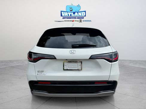 New 2027 Honda HR-V EX-L image 4