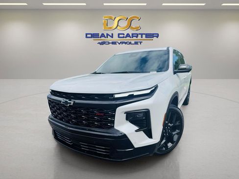 Used 2024 Chevrolet Traverse RS w/ LPO, Floor Liner Package image 17